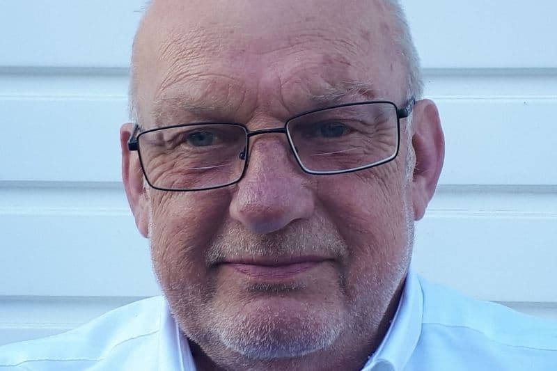 Portrait picture of white man